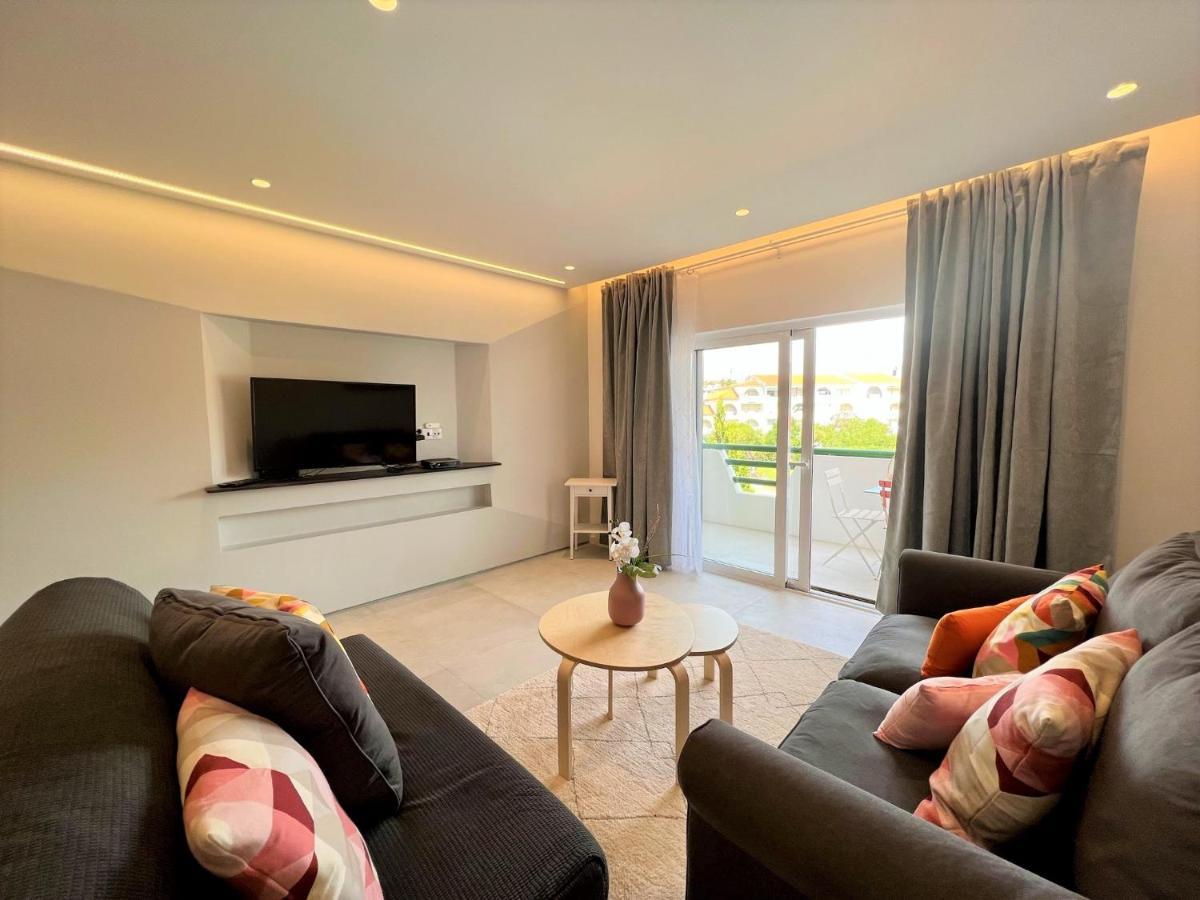 Albufeira Twins 1 With Pool By Homing Appartement Buitenkant foto