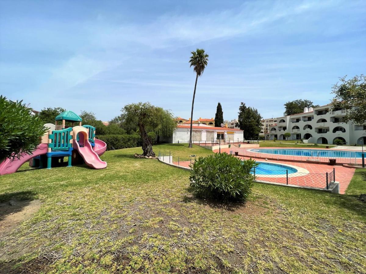Albufeira Twins 1 With Pool By Homing Appartement Buitenkant foto